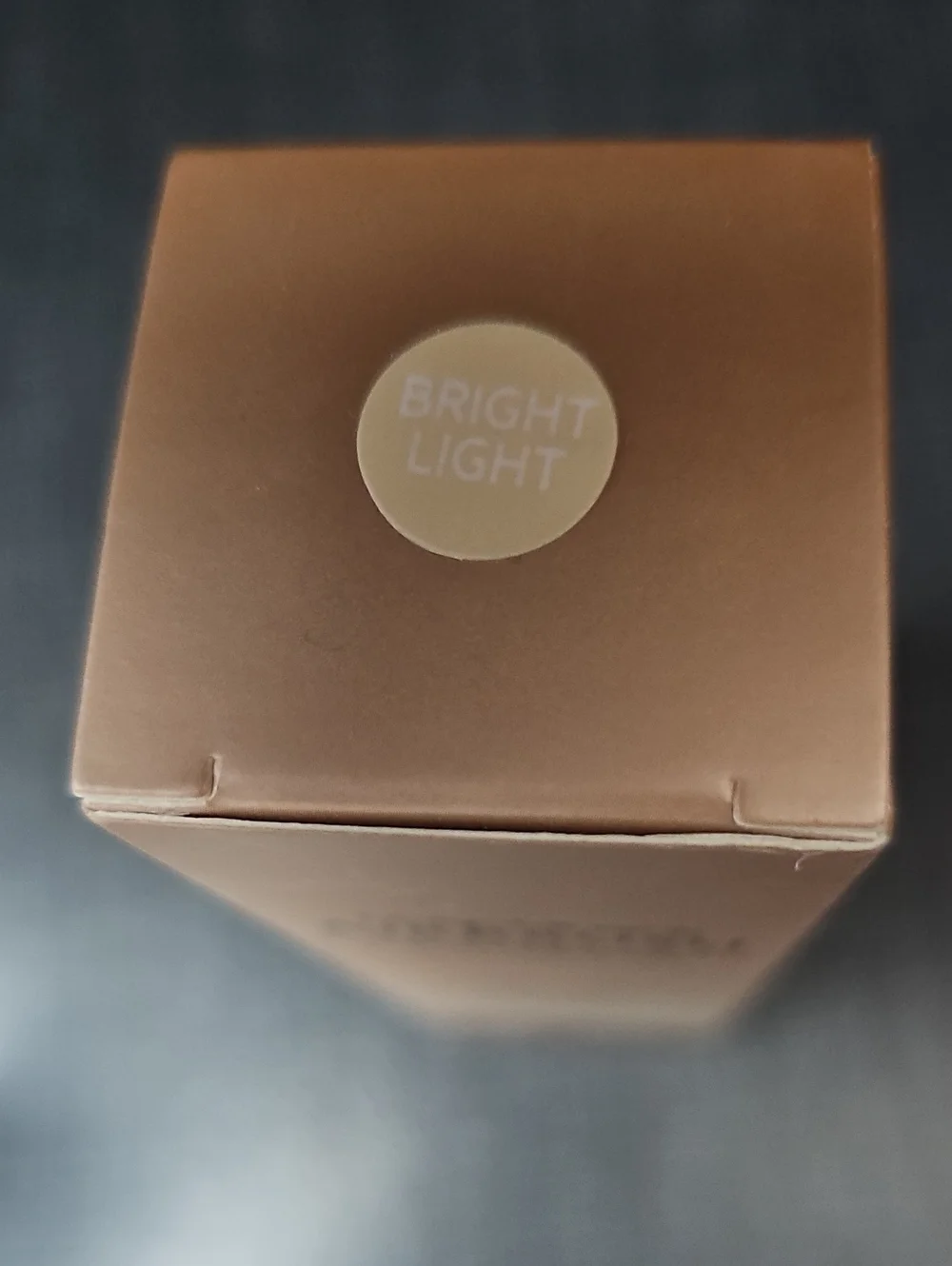 MAGIC MINERALS Airbrush Foundation Spray-On Mineral Powder - BRIGHT LIGHT B102